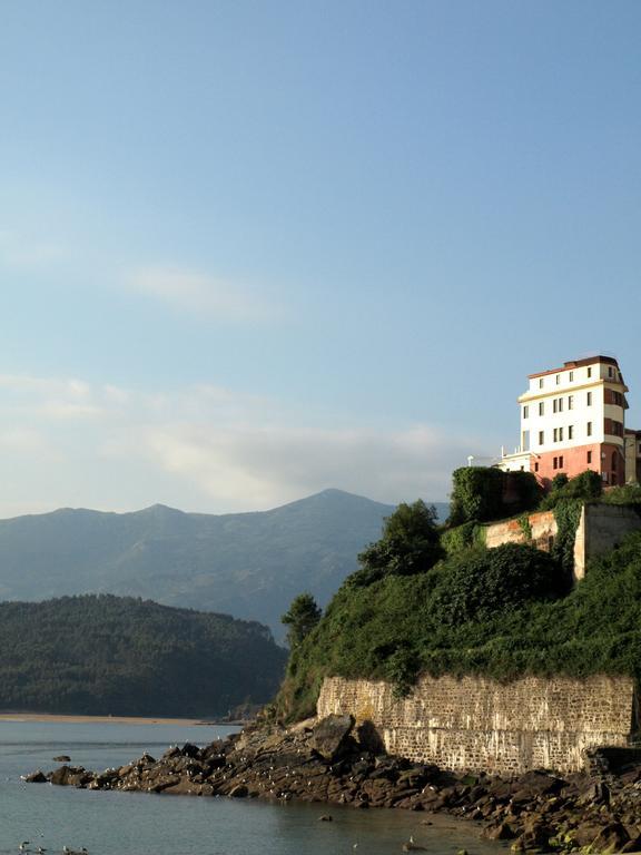 Hotel Lastres Miramar Exterior photo